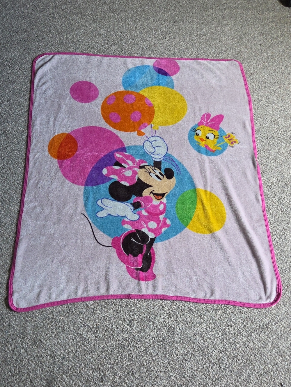 Disney Pink Minnie Mouse Polka Dot Plush Throw Blanket